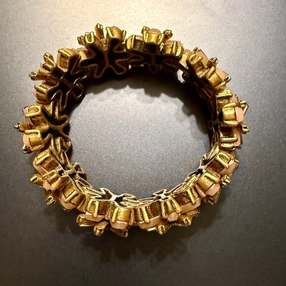 J.Crew Light Pink Floral Crystal Beaded Stretch Bracelet - Picture 8 of 8